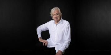 The Moody Blues front-man Justin Hayward returns to his favorite Sacramento haunt June 18.