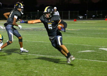 Rio Linda Knights Fall Short in Home Opener