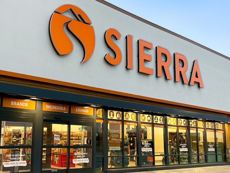 Active Lifestyle Retailer “Sierra” Opens in Roseville